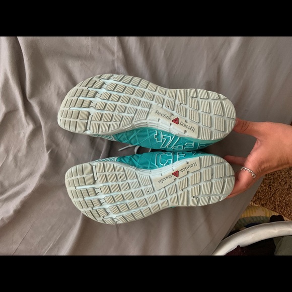 Teal Reebok nanos 4 - Picture 3 of 5
